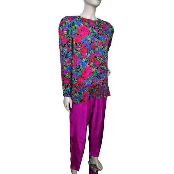 Saks Fifth Avenue Vintage 80s 100% Silk Floral High Shoulder Button-Down Blouse - Picture 9 of 11